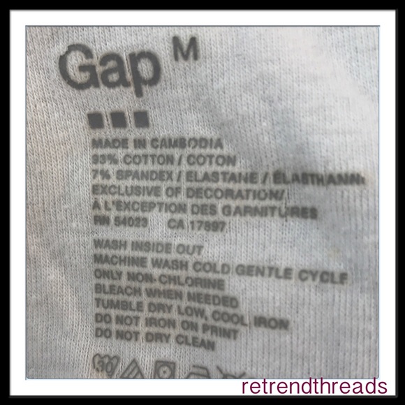 Set of two preloved Gap tank tops - Picture 2 of 3